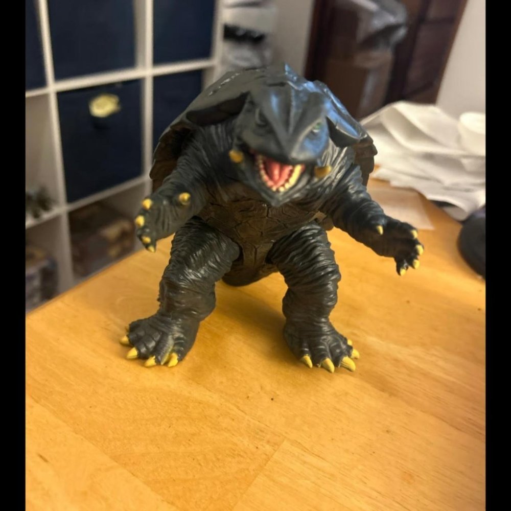 Meet your Posher, merchantman